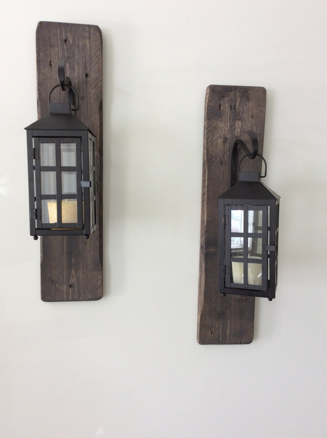 Decorative-rustic-reclaimed-wood-hanging-lanterns-Woodify